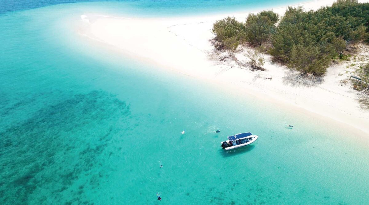 Keppel-Explorer-Great-Keppel-island-1200x667.jpg